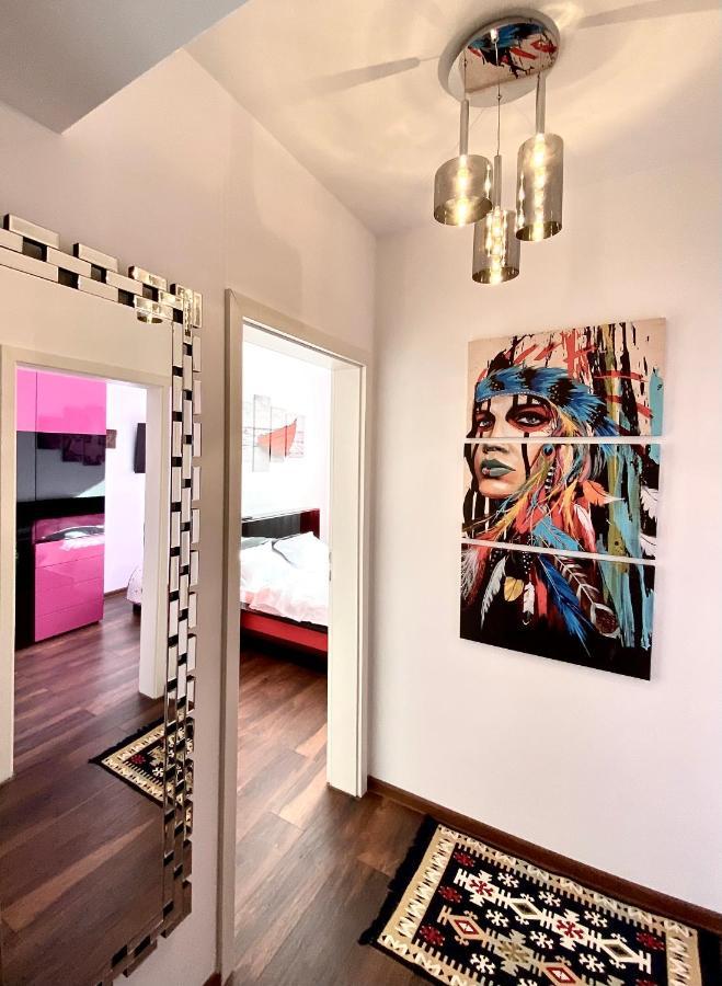 Ayana Apartment Braşov Esterno foto